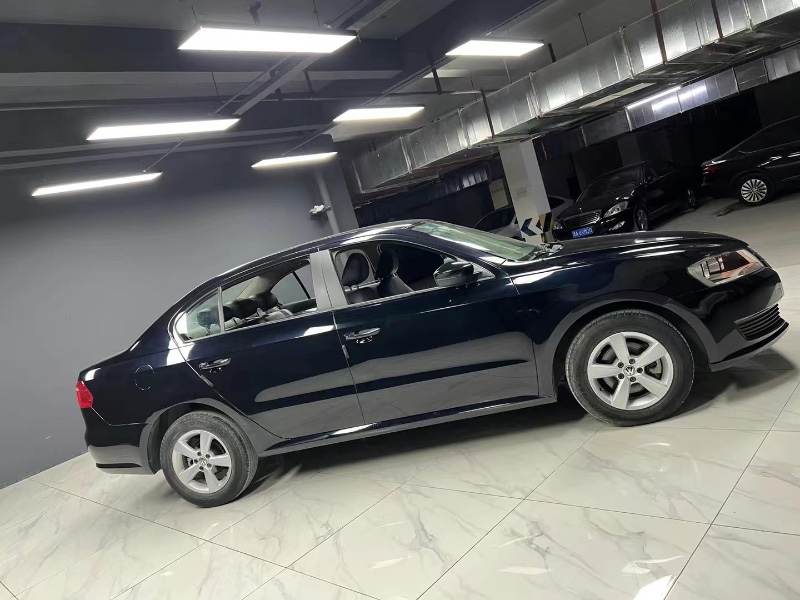 成都16年大众朗逸3