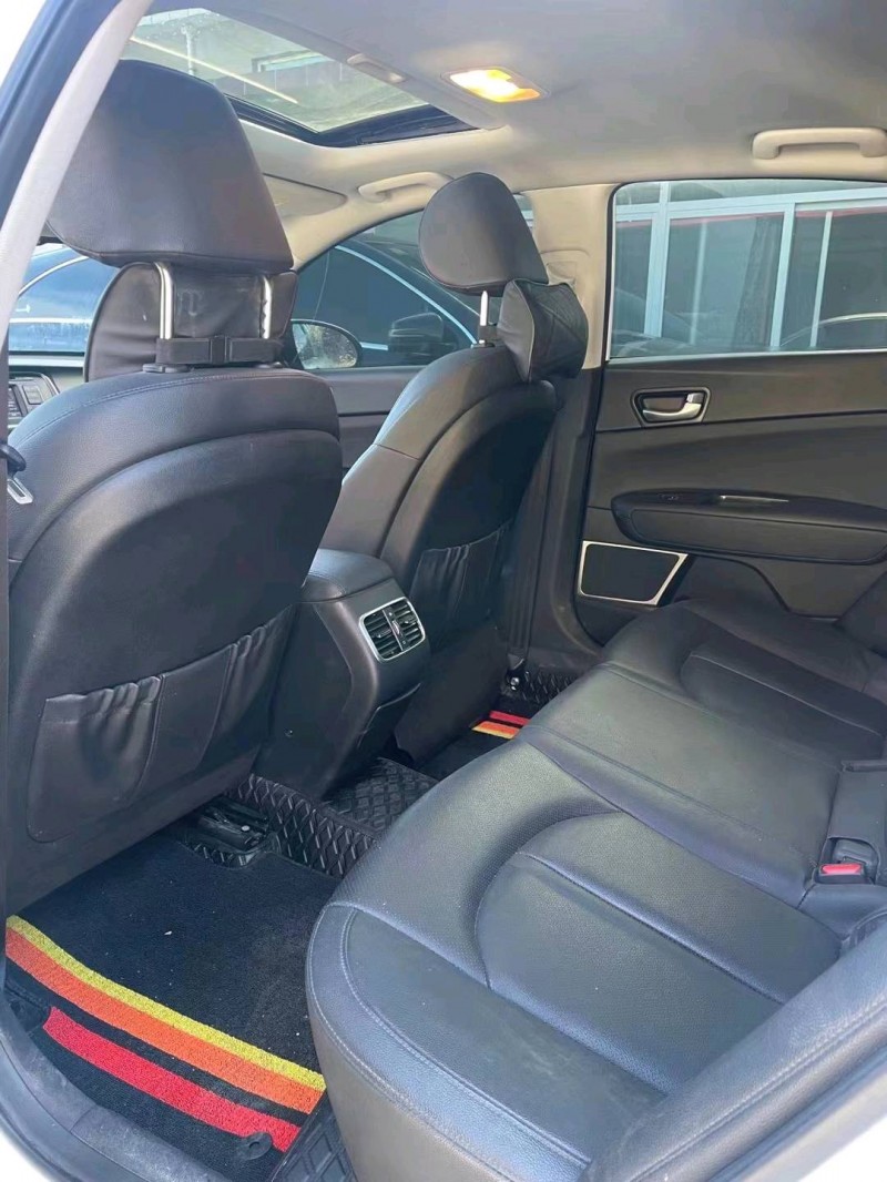 邯郸17年起亚K56