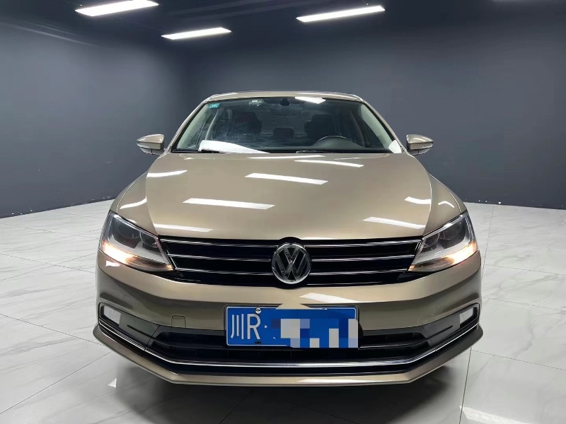 成都18年大众速腾1