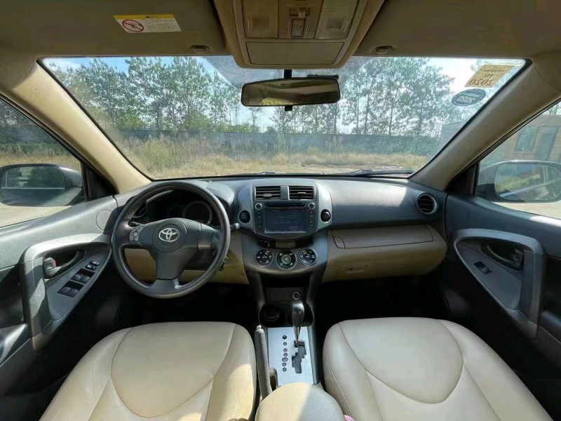 咸陽12年豐田RAV44
