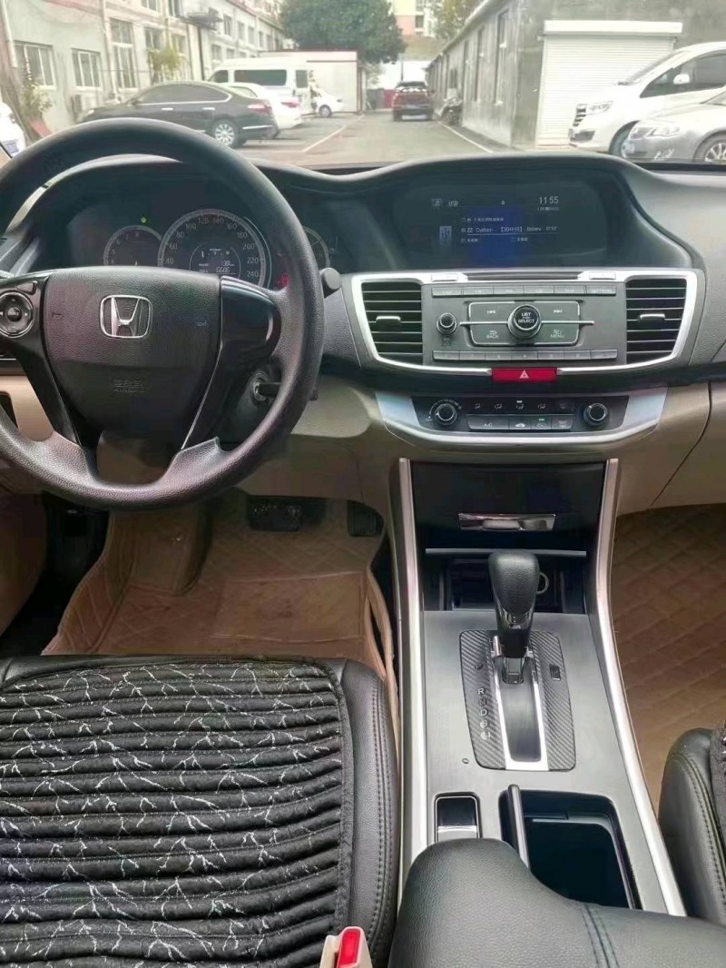 邯郸15年本田雅阁4