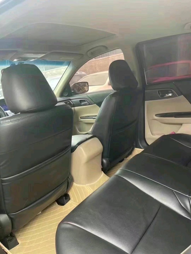 邯郸15年本田雅阁2