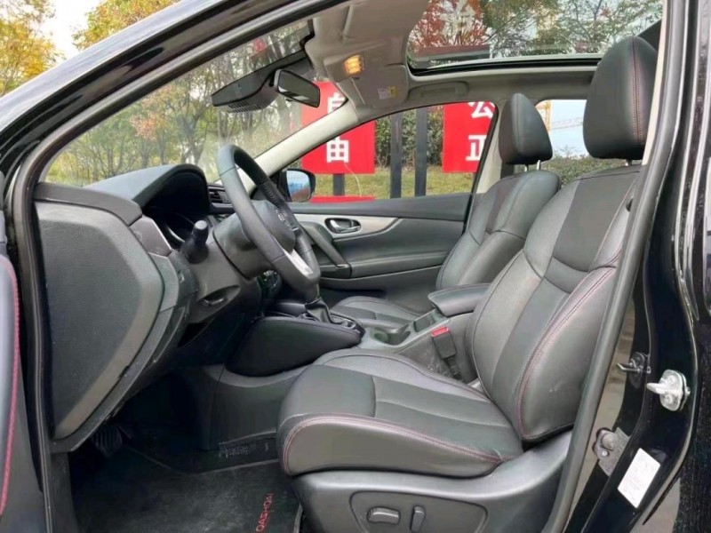 邯郸22年日产逍客4