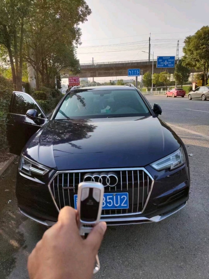 邯郸19年奥迪A4L1