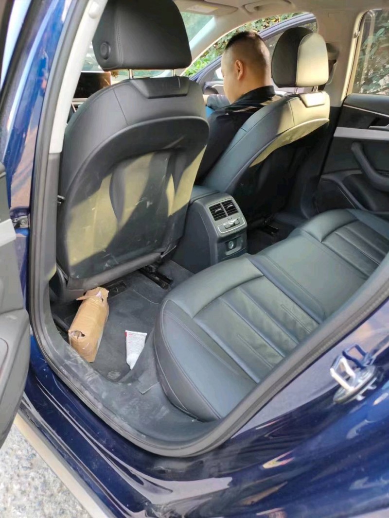 邯郸19年奥迪A4L4