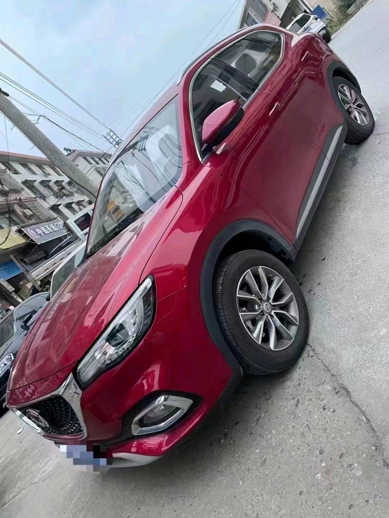 邯郸22年名爵HS3