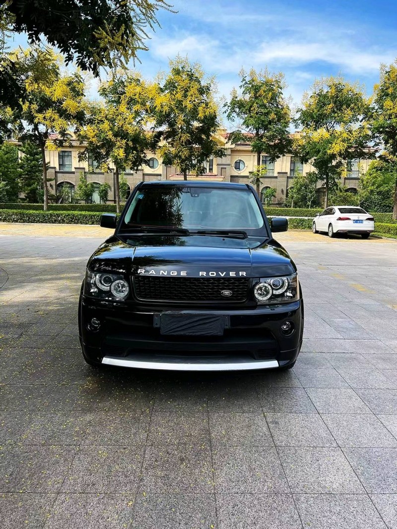 烟台09年路虎揽胜运动8