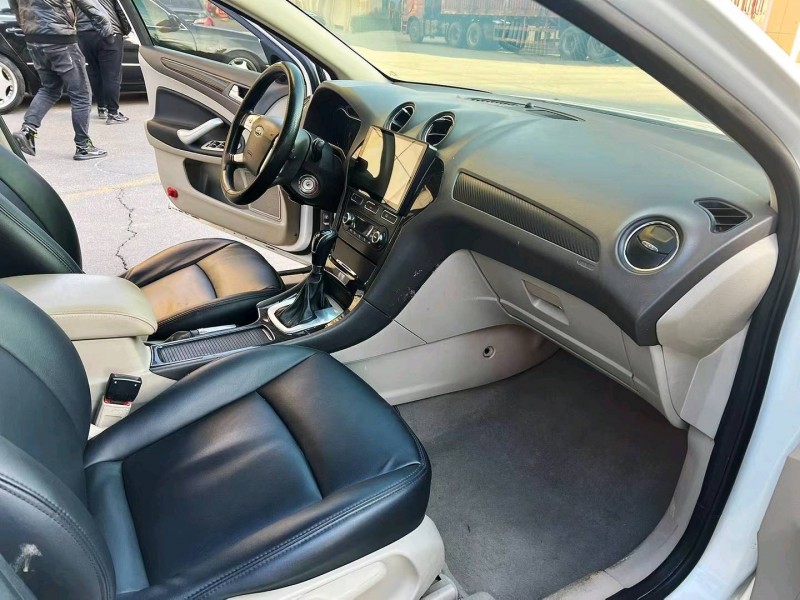 烟台12年福特蒙迪欧-致胜6