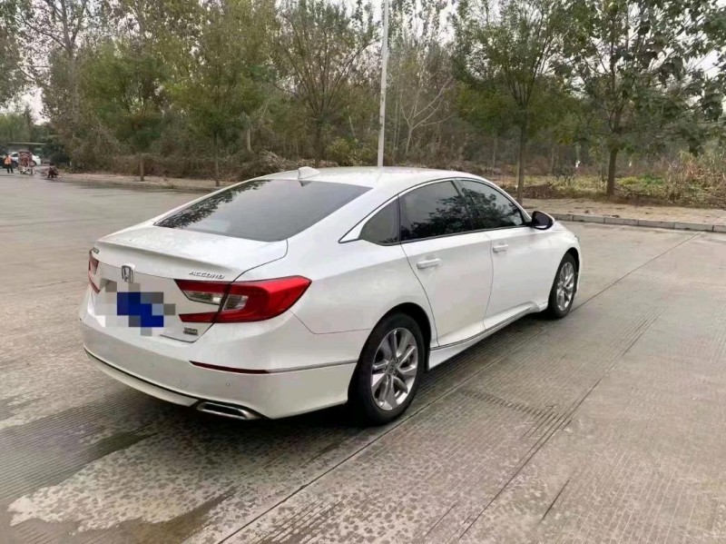 石家庄21年本田雅阁7