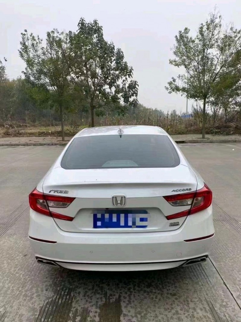 石家庄21年本田雅阁9