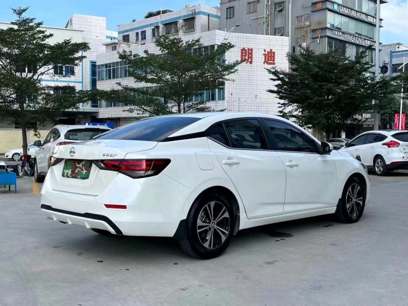 东莞20年日产轩逸8