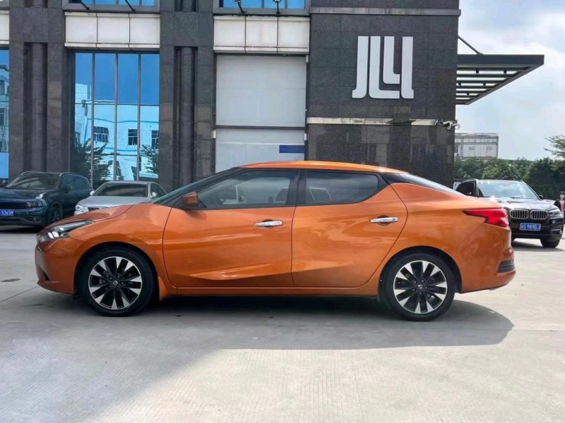 东莞18年日产蓝鸟3