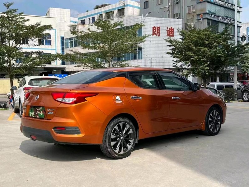 东莞18年日产蓝鸟8