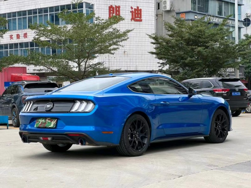 东莞20年福特野马8