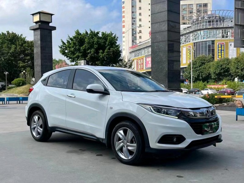 东莞20年本田缤智2