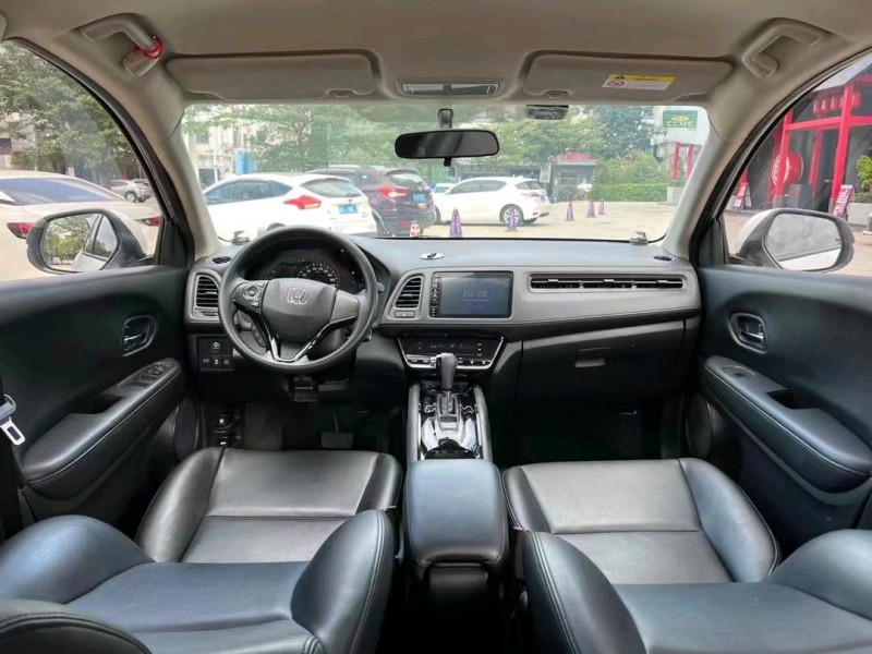 东莞20年本田缤智5