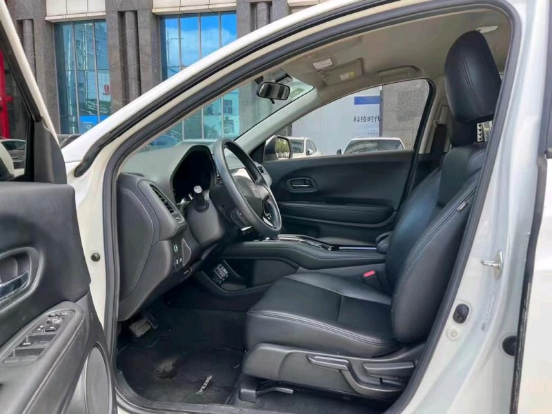 东莞20年本田缤智7