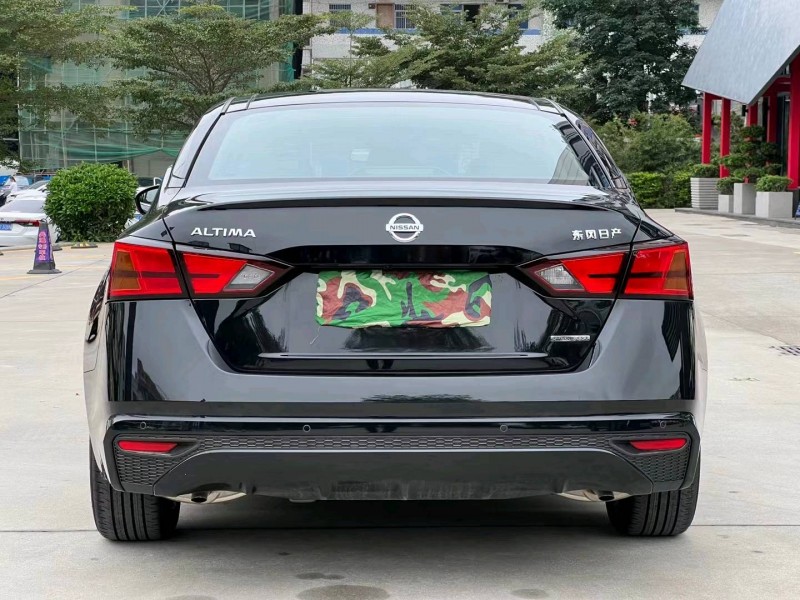 东莞22年日产天籁9