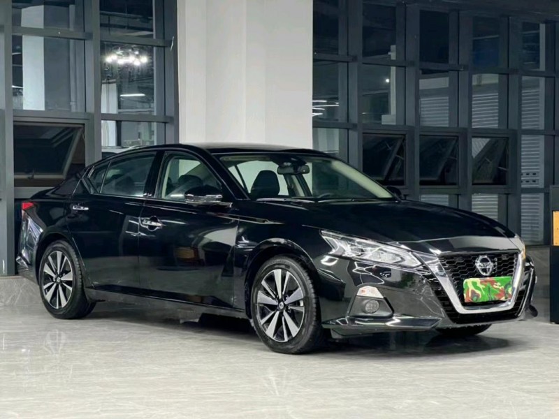 东莞22年日产天籁2