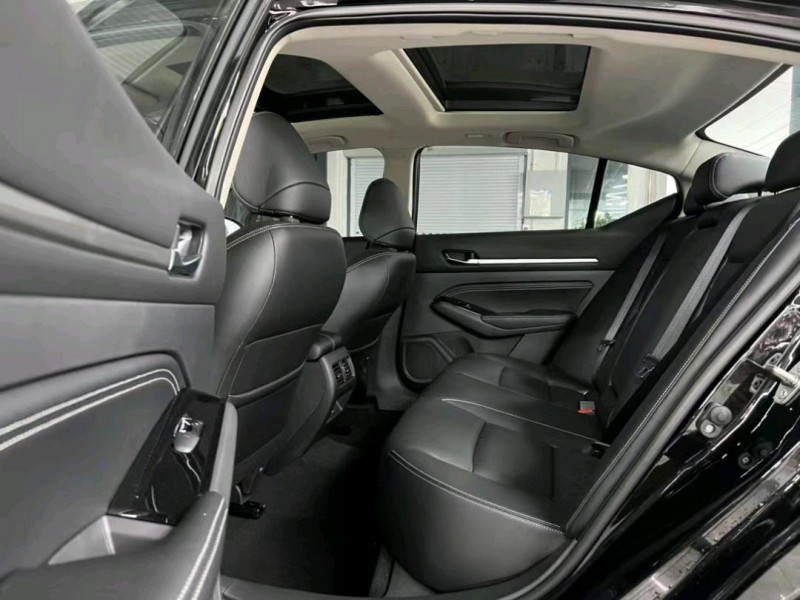 东莞22年日产天籁4