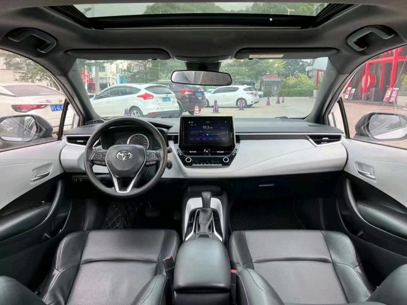 东莞19年丰田雷凌5