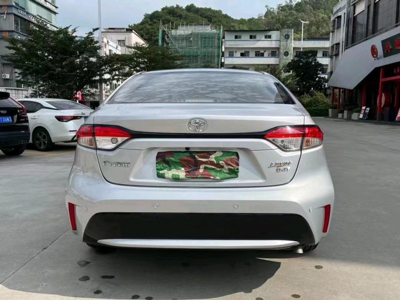 东莞19年丰田雷凌1