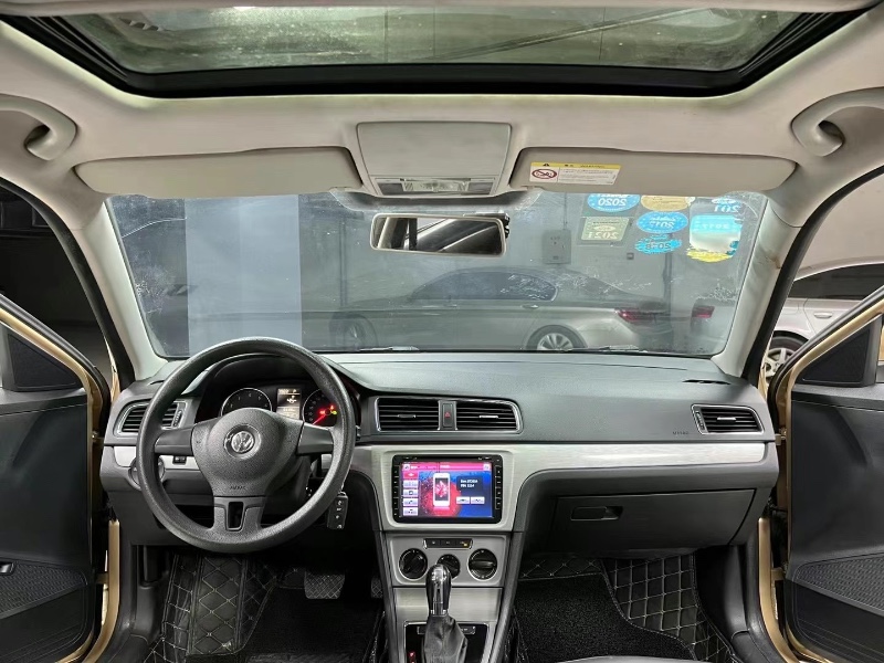 成都15年大众朗逸6