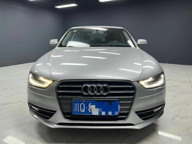 成都15年奥迪A4L1