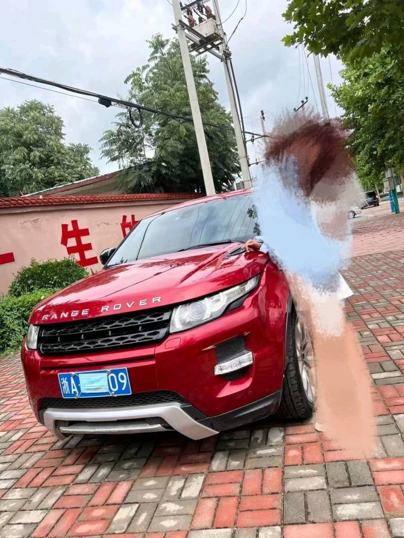 石家庄12年路虎极光3