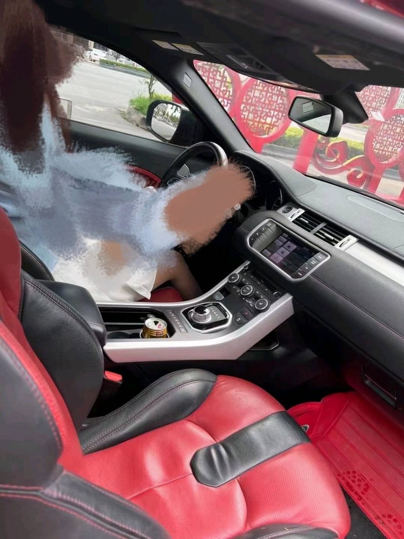 石家庄12年路虎极光4