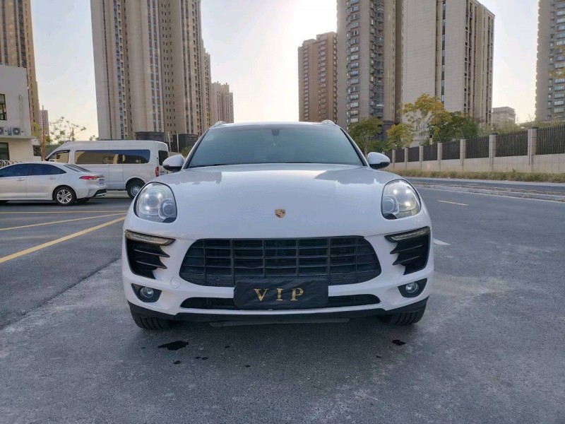 蘇州15年保時捷Macan1