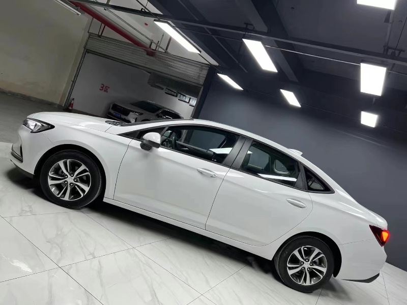 成都22年别克威朗4