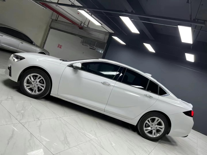 成都21年别克君威4