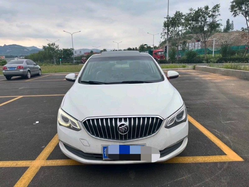 济南16年别克英朗1