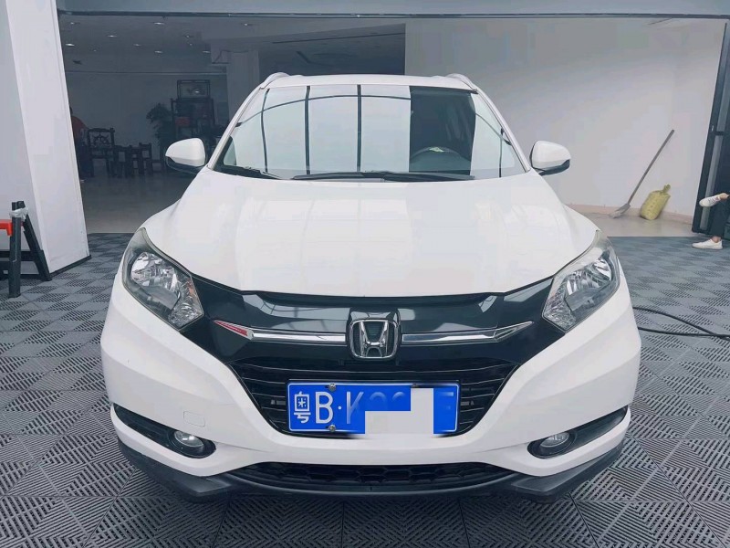 广州15年本田缤智1