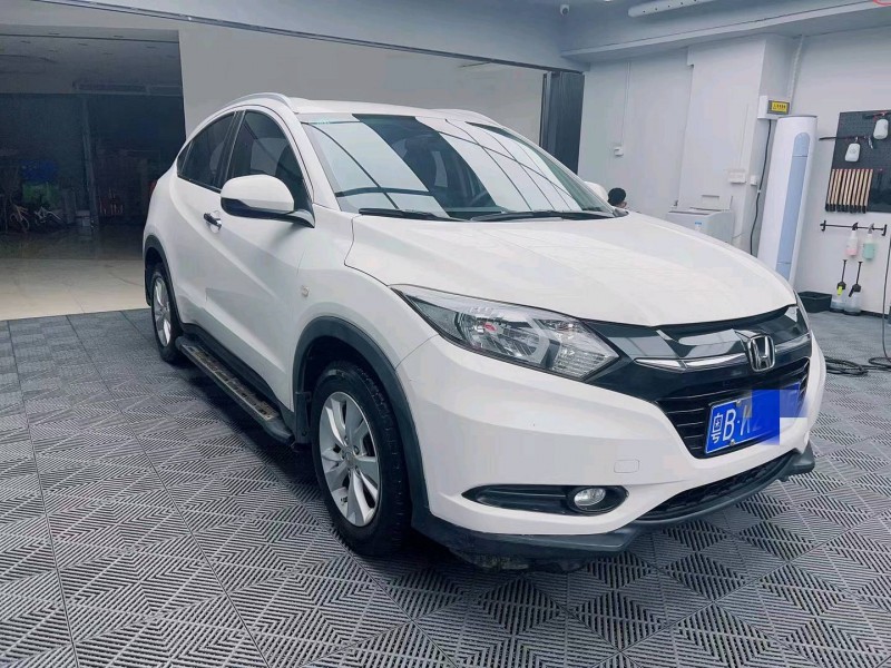 广州15年本田缤智3