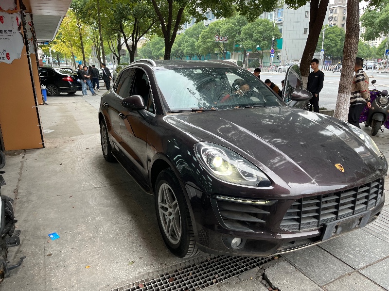 長沙16年保時捷Macan7