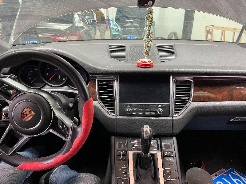 長沙16年保時捷Macan4