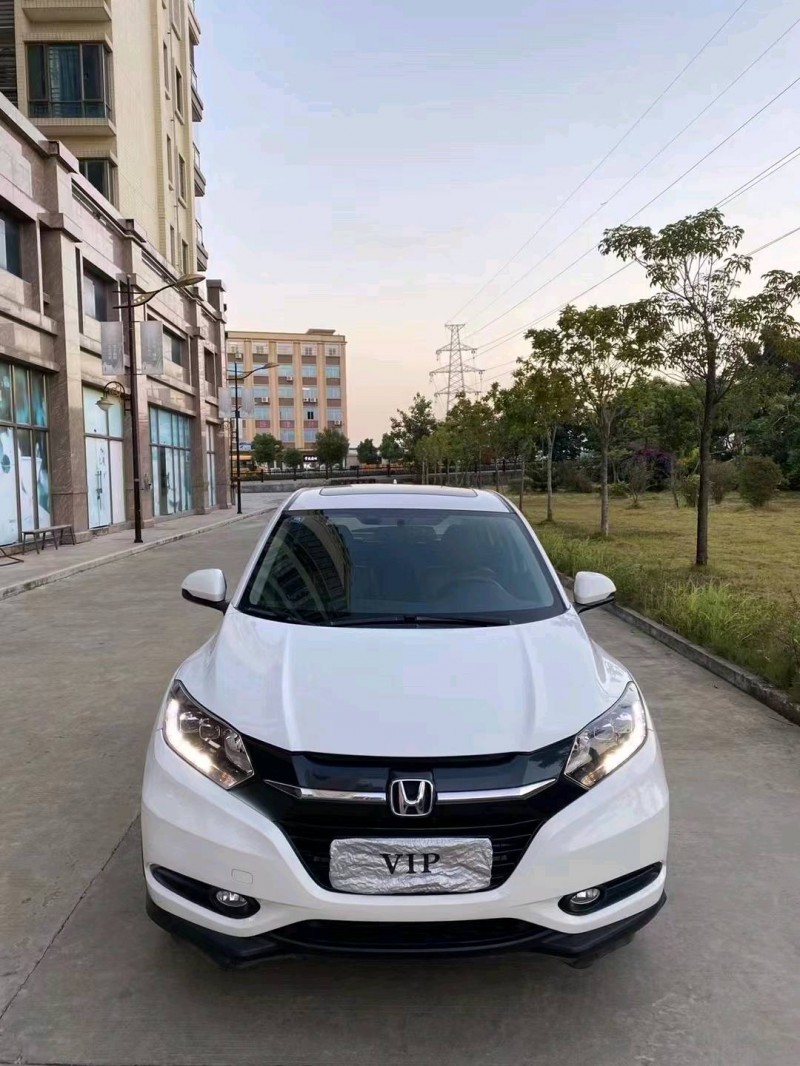广州18年本田缤智1