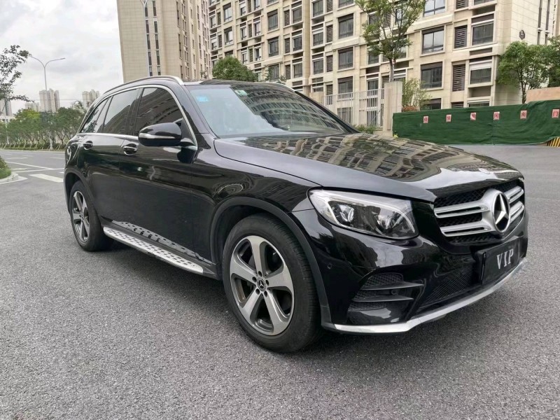 苏州17年奔驰GLC3