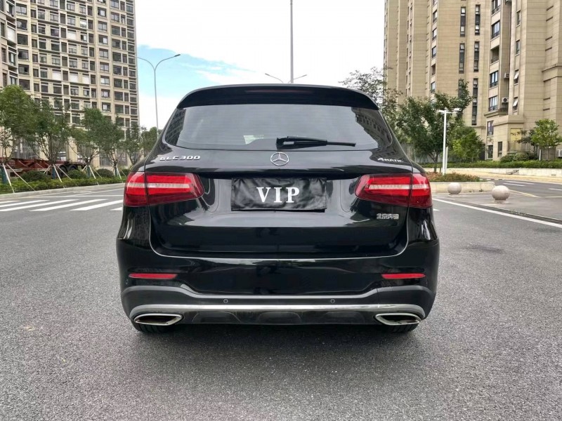 苏州17年奔驰GLC8