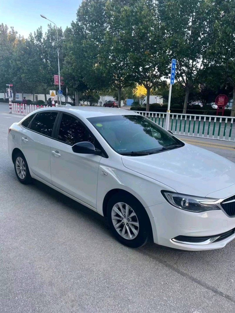 枣庄18年别克威朗5