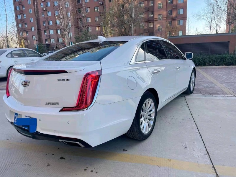 邯郸19年凯迪拉克XTS8