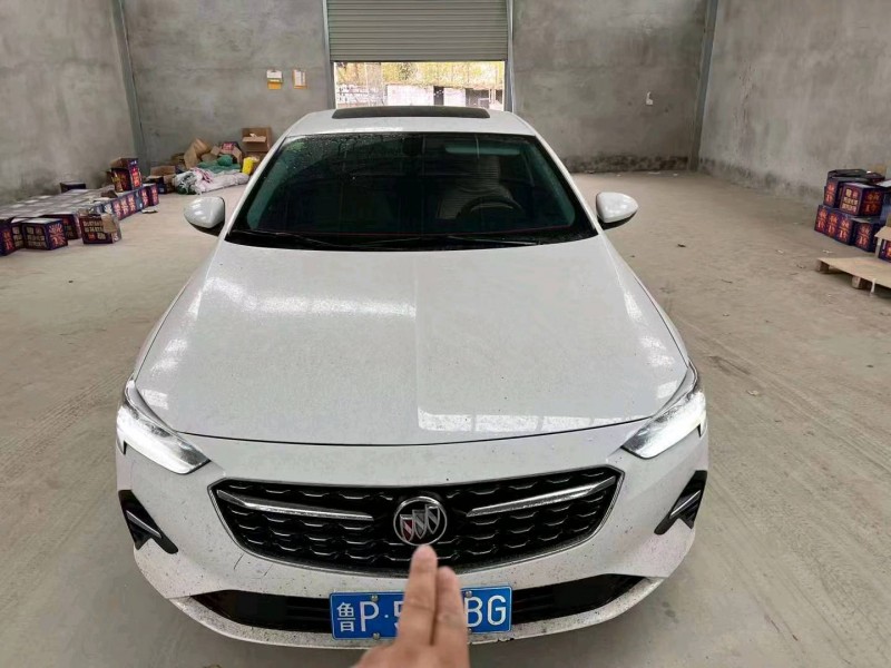 枣庄21年别克君威8