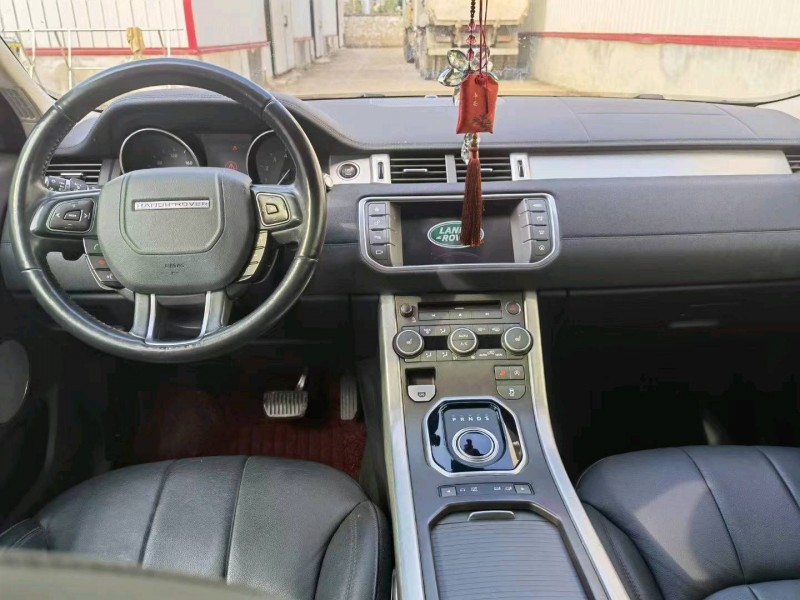 常州16年路虎极光5