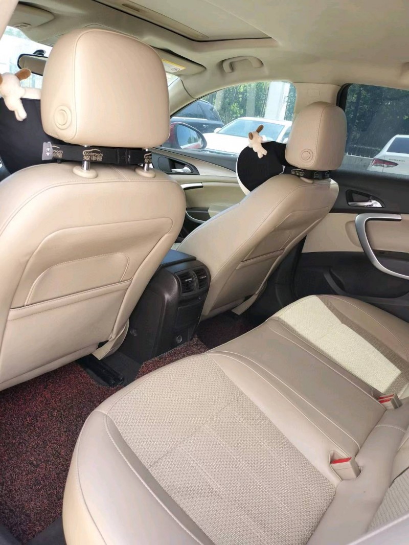 苏州13年别克君威9