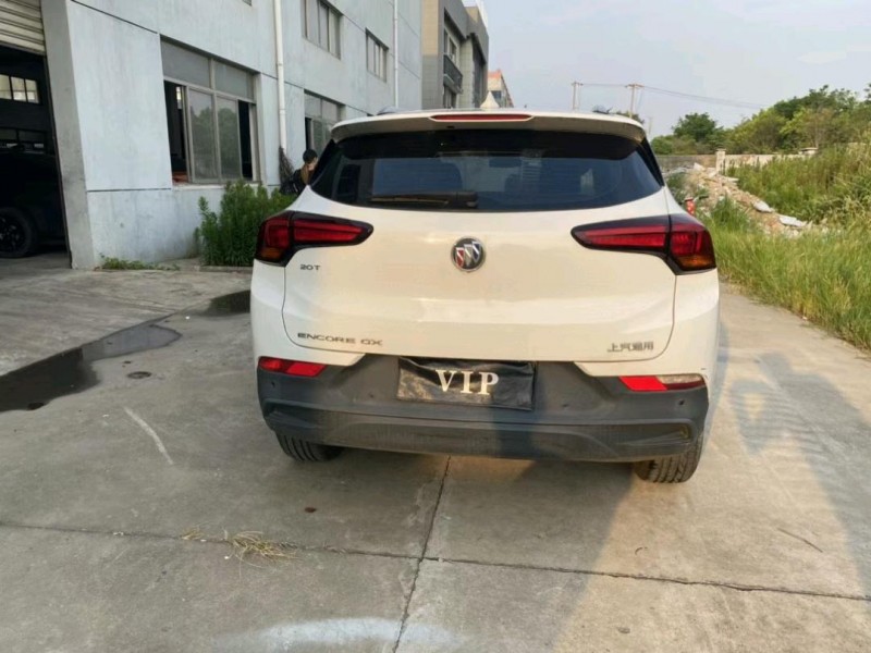 苏州20年别克昂科拉8