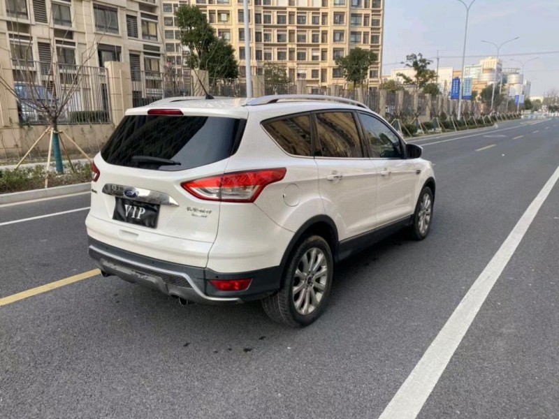 苏州16年福特翼虎7