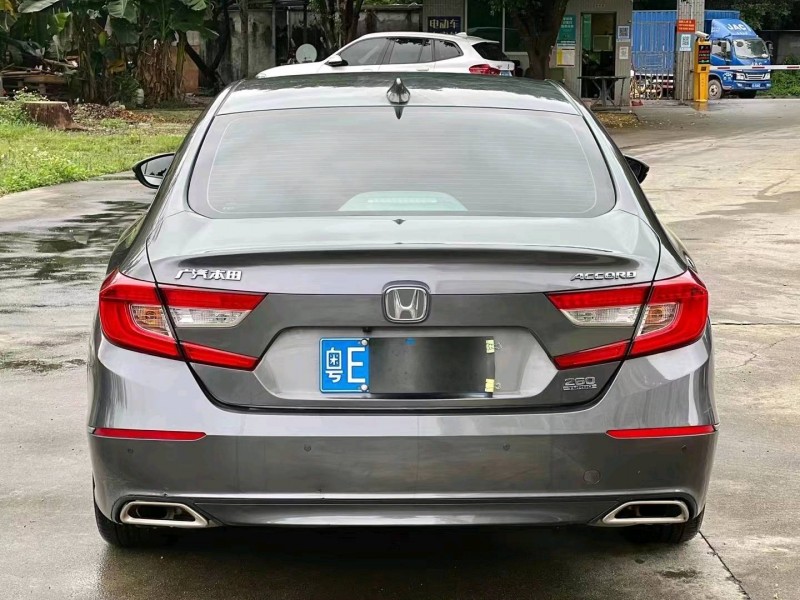 珠海20年本田雅阁5