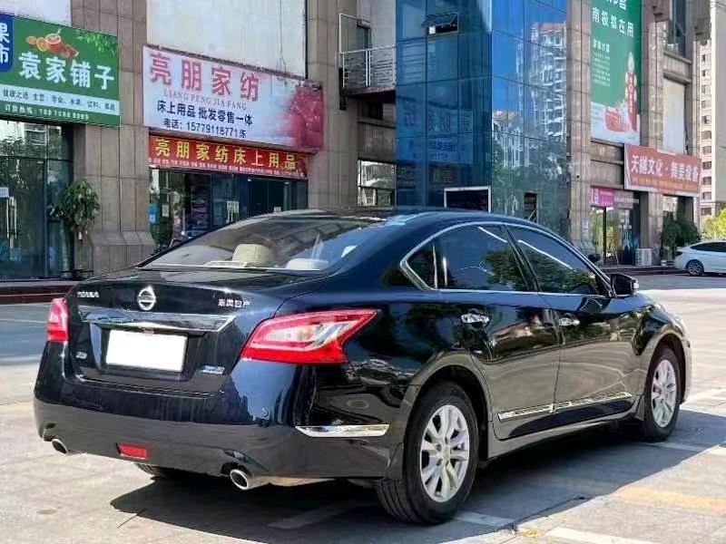 宜春14年日产天籁3